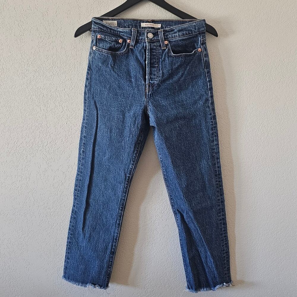 Levi's Premium Wedgie Straight Sz 27